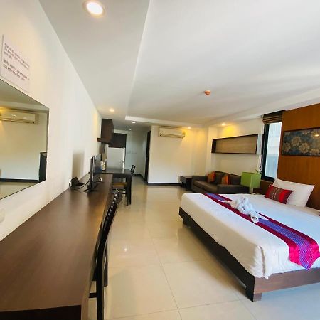 Tycoon Suite By Goad Avadhess Hospitality 1Km Walking Street Pattaya Beach Exteriör bild