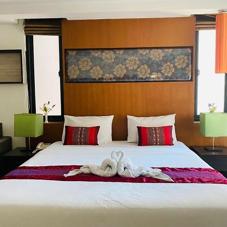Tycoon Suite By Goad Avadhess Hospitality 1Km Walking Street Pattaya Beach Exteriör bild