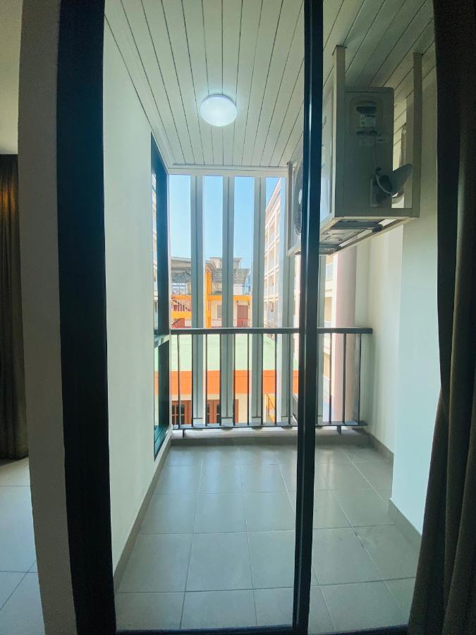 Tycoon Suite By Goad Avadhess Hospitality 1Km Walking Street Pattaya Beach Exteriör bild
